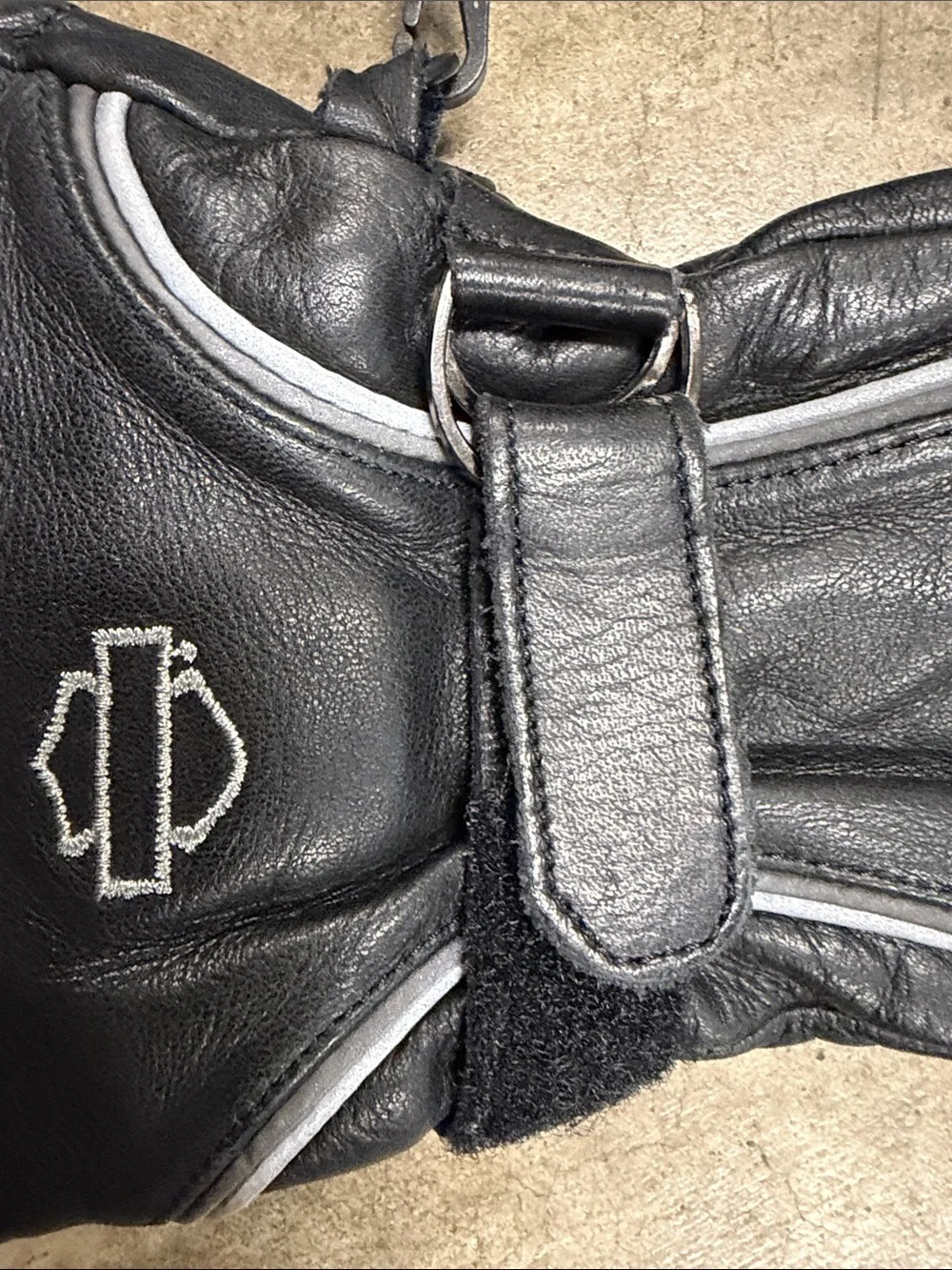 Harley-Davidson Black Leather Motorcycle Gloves with Reflective Trim